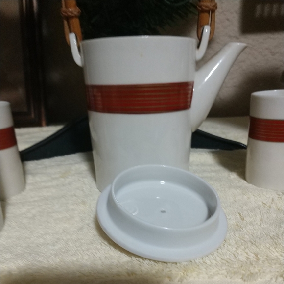Japanese Porcelain Tea Pot + 4 Cup Set Bamboo Reeded Handle Rare Vintage - Picture 8 of 12